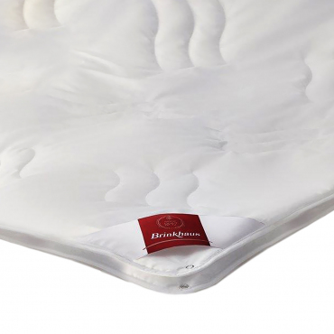 Одеяло BRINKHAUS с синтетическим наполнителем среднее "Bauschi", 155x220 см