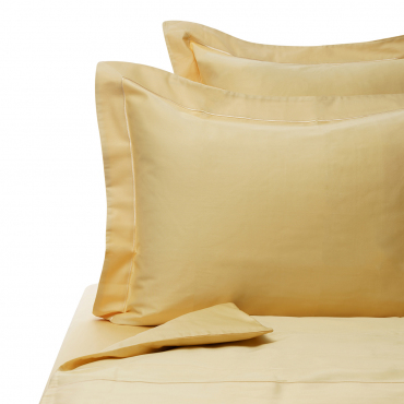 Комплект постельного белья желтый "Satin 300 TC", 2 предмета, наволочки 65х65 см